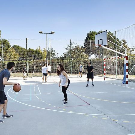 Agora Bcn. Residencia Universitaria Internacional Βαρκελώνη Εξωτερικό φωτογραφία